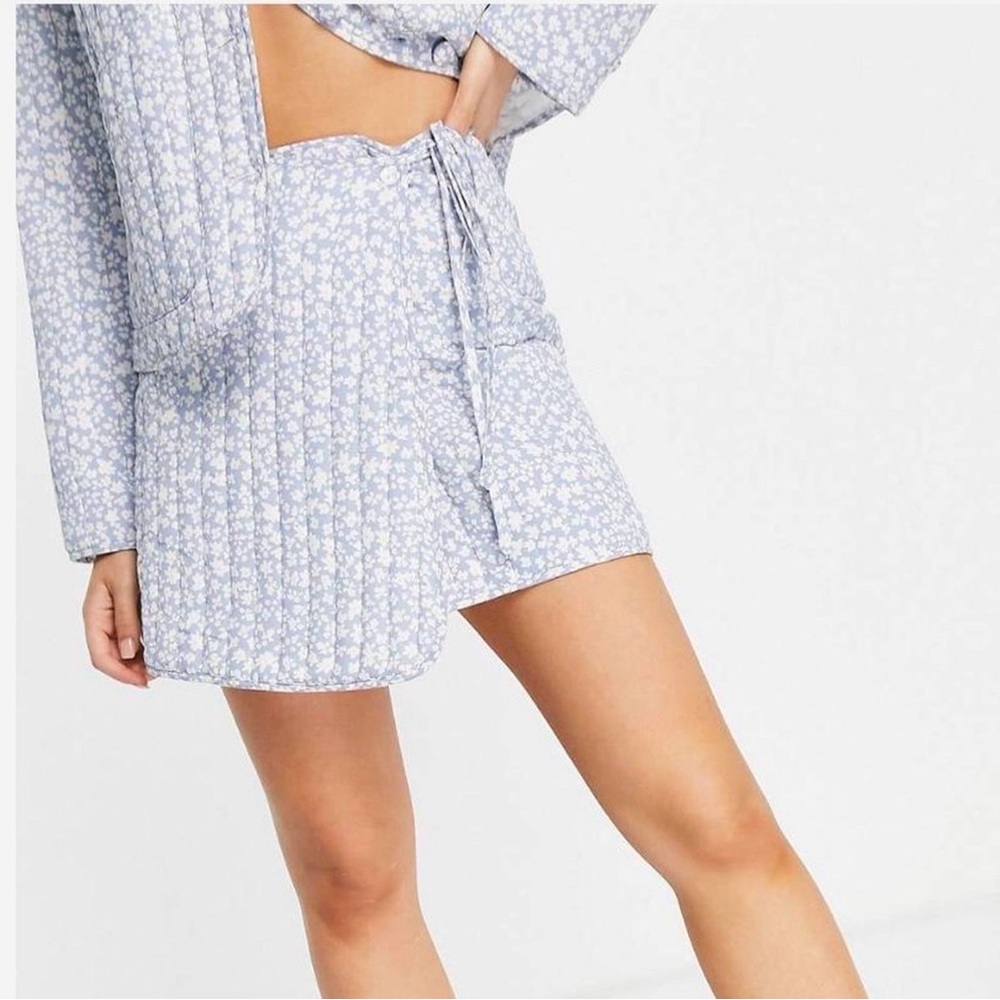 NWT Quilted Floral Wrap Light Blue Mini Skirt Textured Patchwork Women’s Size 4